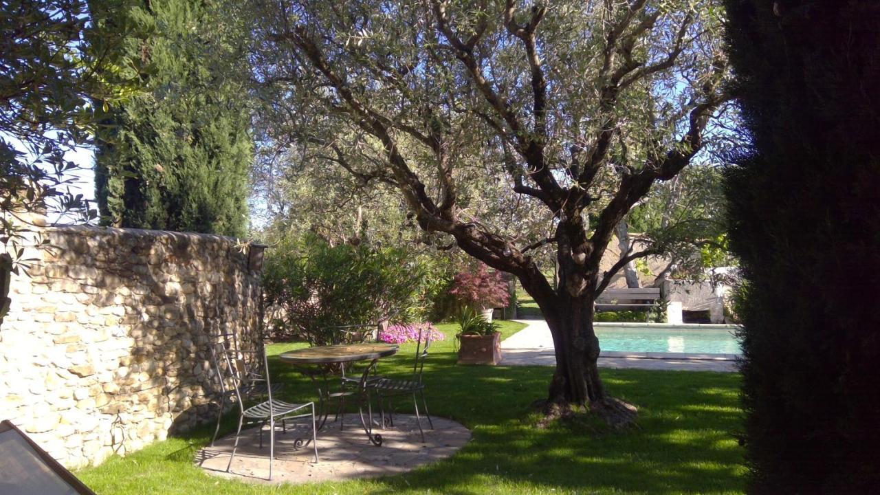 Sous Le Figuier... Apartment Buisson ภายนอก รูปภาพ