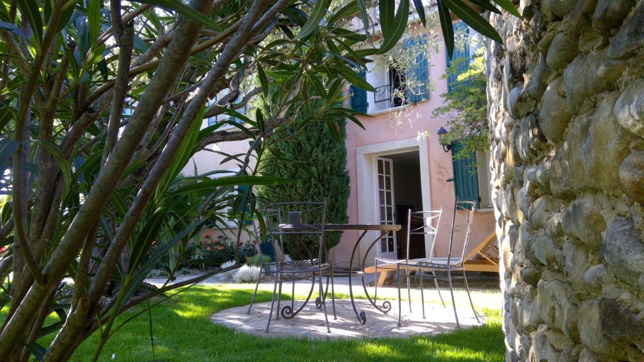 Sous Le Figuier... Apartment Buisson ภายนอก รูปภาพ